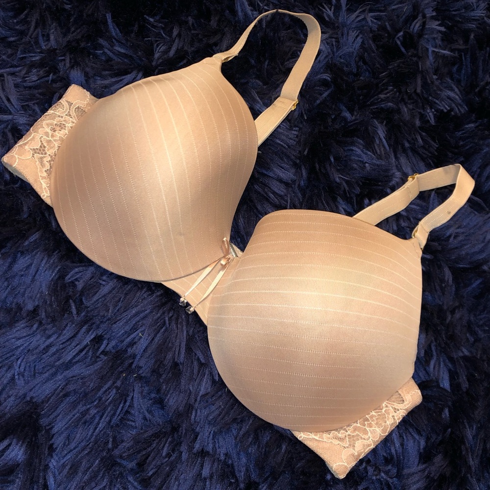 Ashley Graham Bra